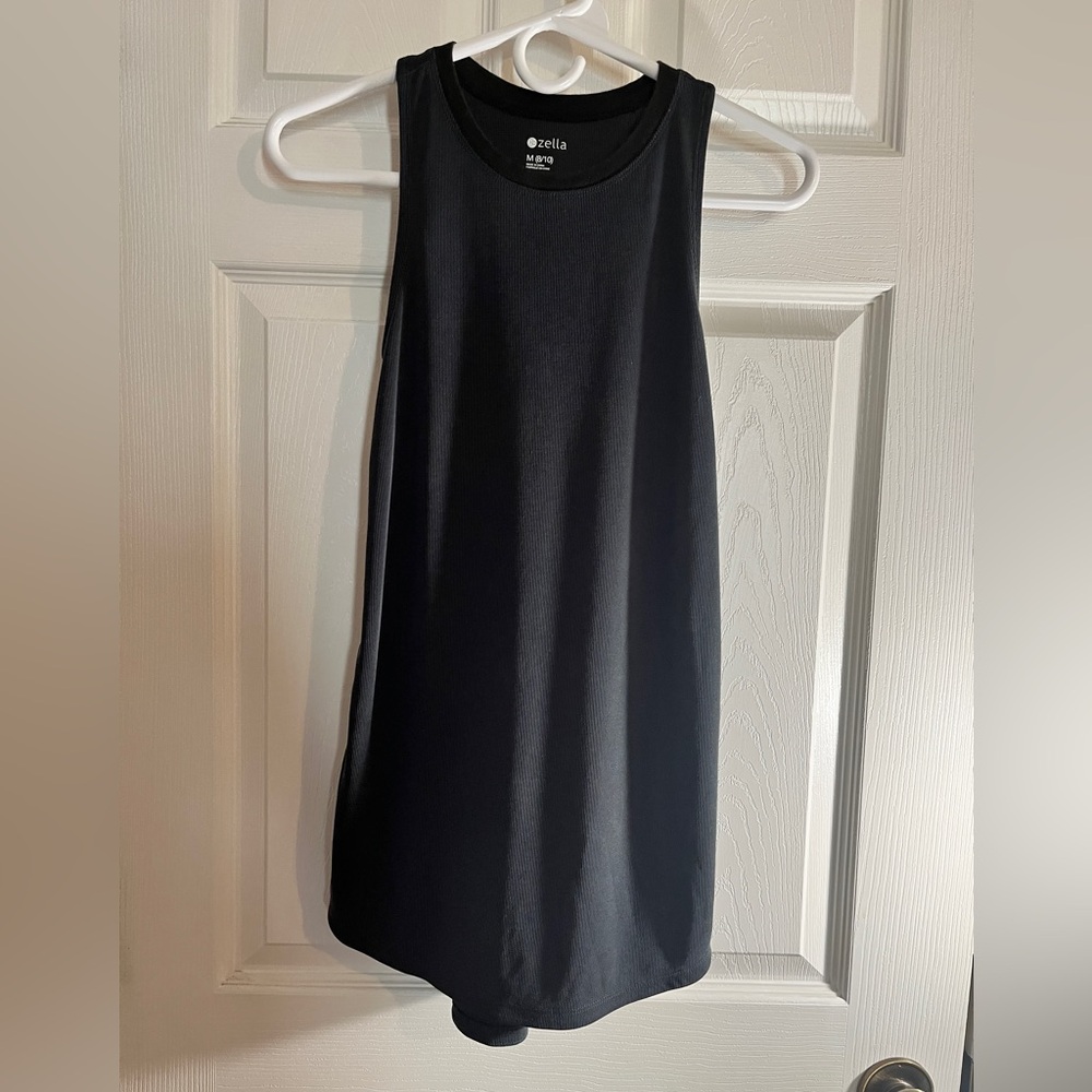 Zella Black Racerback Athletic Tank Top Size M 8/10 Workout Gym